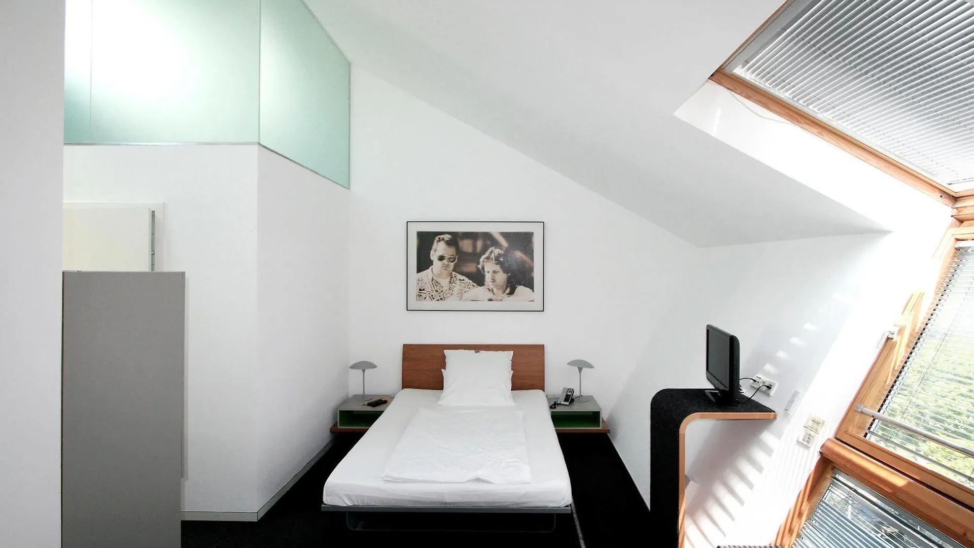 Chelsea Hotel Cologne 3*,  Germany
